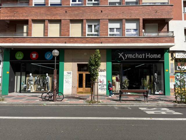 Local comercial en Venta en Vitoria-Gasteiz - C/reyes católicos en Zaramaga