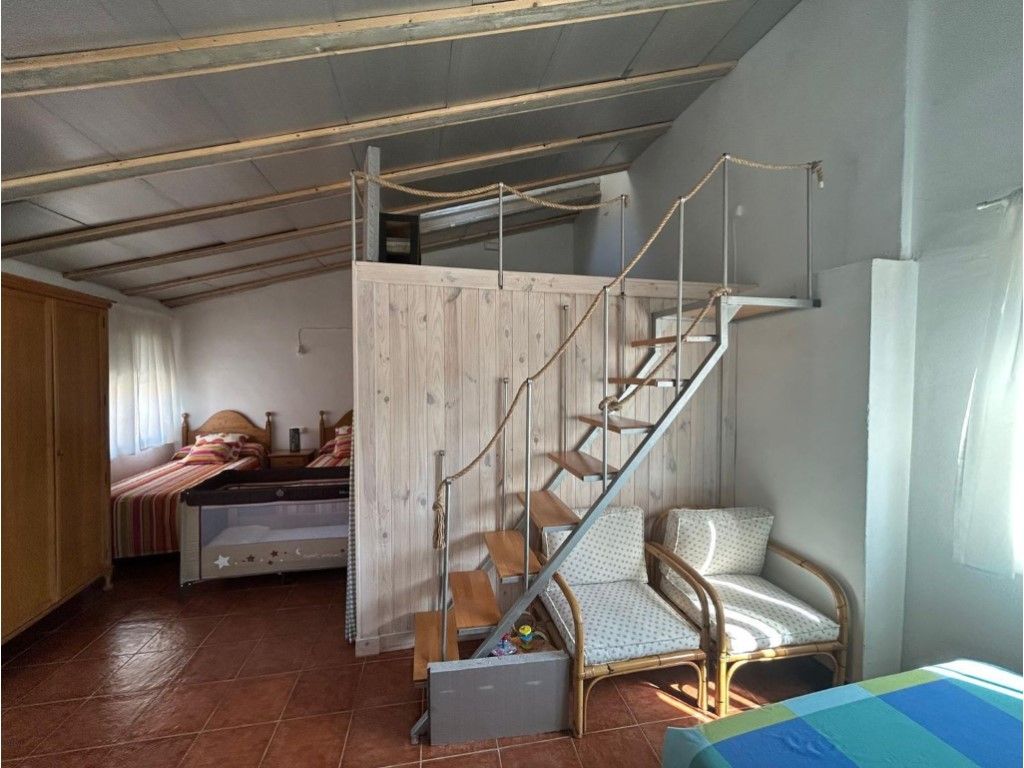 Dormitori de Casa o xalet en venda en Algimia de Almonacid amb Aire condicionat i Balcó