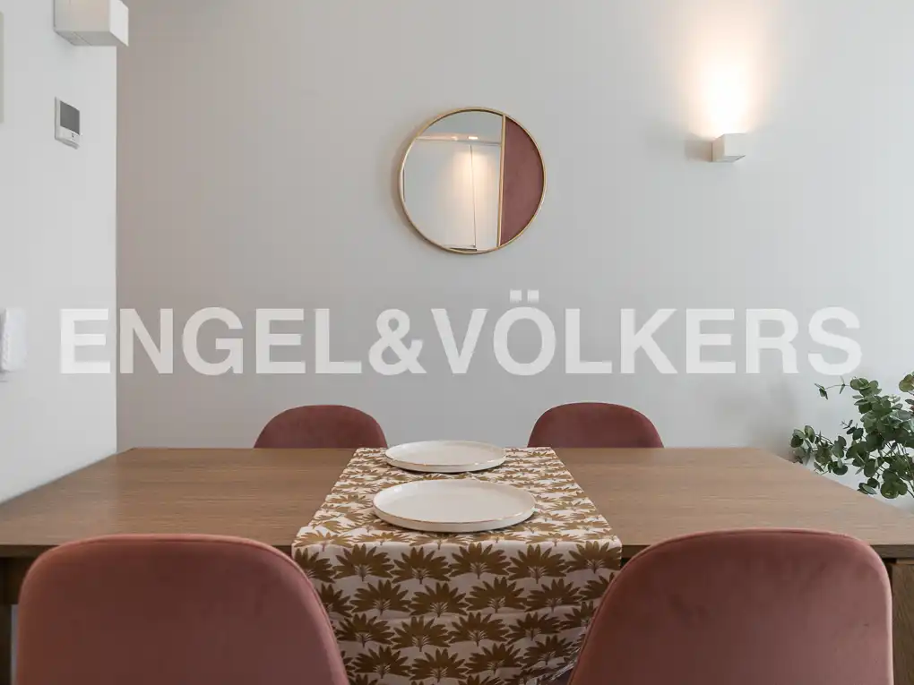 Dining room of Flat for sale in Valencia  with Air Conditioner, Heating and Storage room