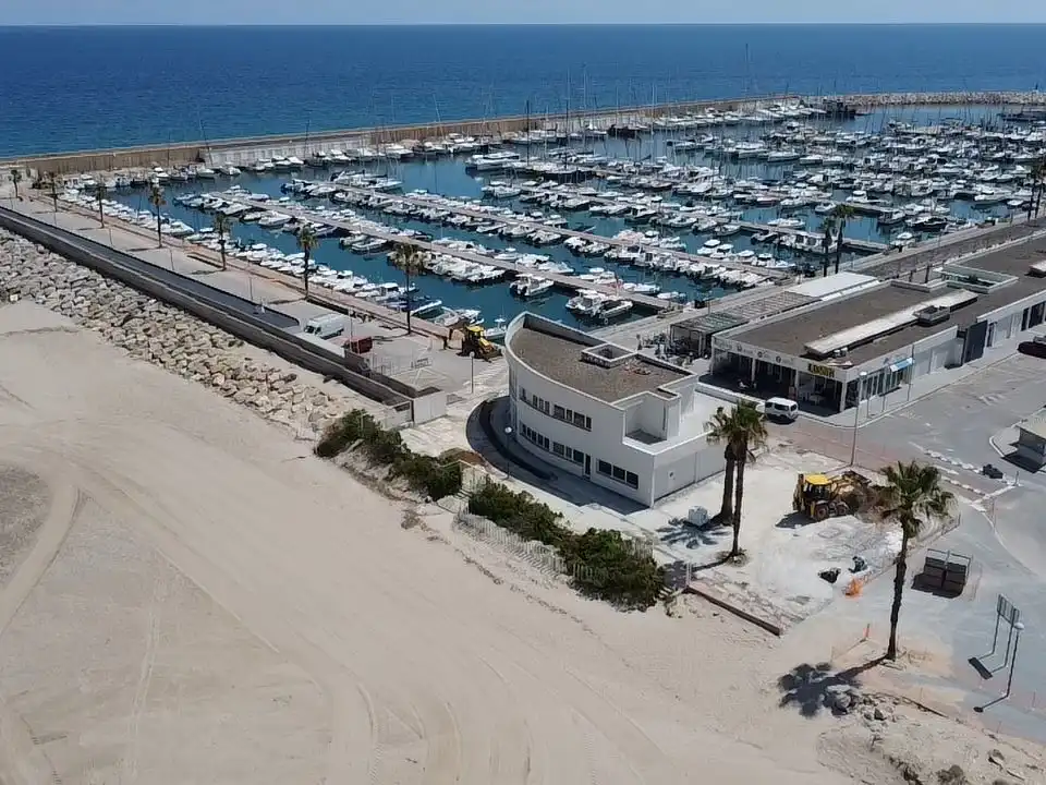 Gewerbefläche zur Miete in Passeig de Miramar 155, imagen 3
