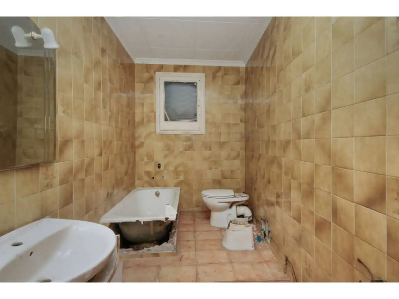 Land for sale in Calle Corredor, Poble Nou