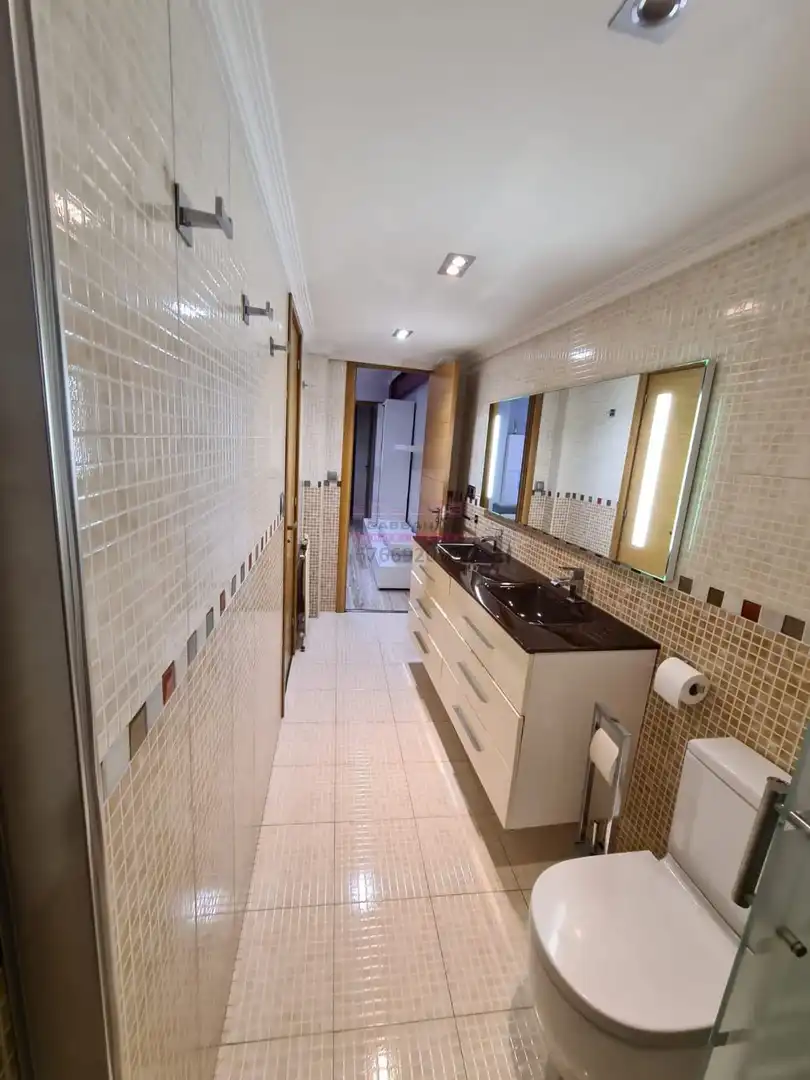 Wohnung zur Miete in Rúa de Concepción Arenal, 52, Centro - Areal
