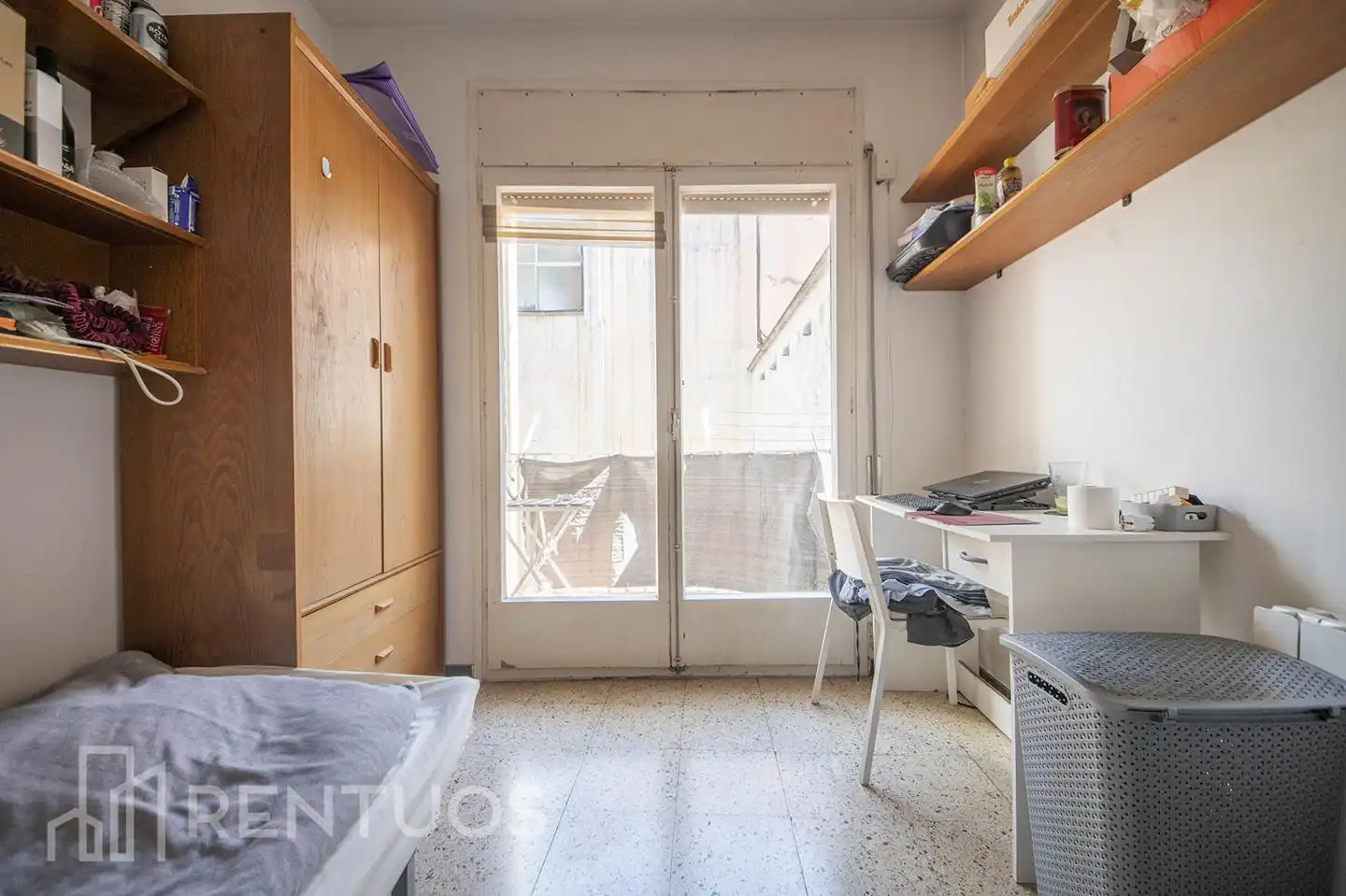 Flat for sale in calle de Joan Güell, Barri de les Corts