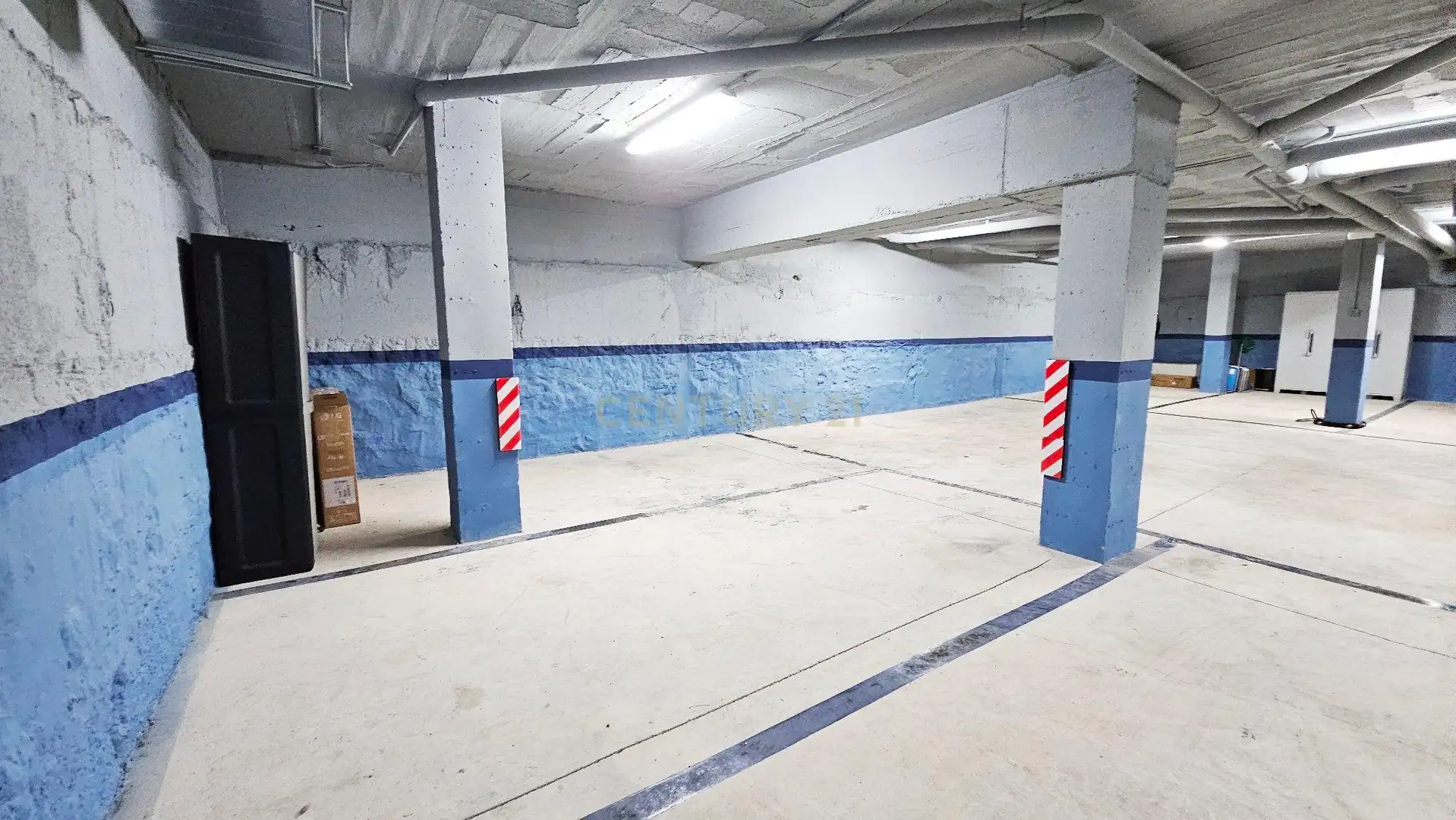 Aparcament de Apartament en venda en Llançà amb Aire condicionat, Piscina i Forn