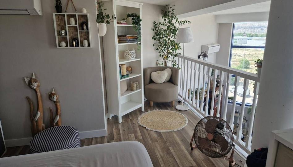 Foto 1 de Dúplex en venda a Zona Industrial, Madrid