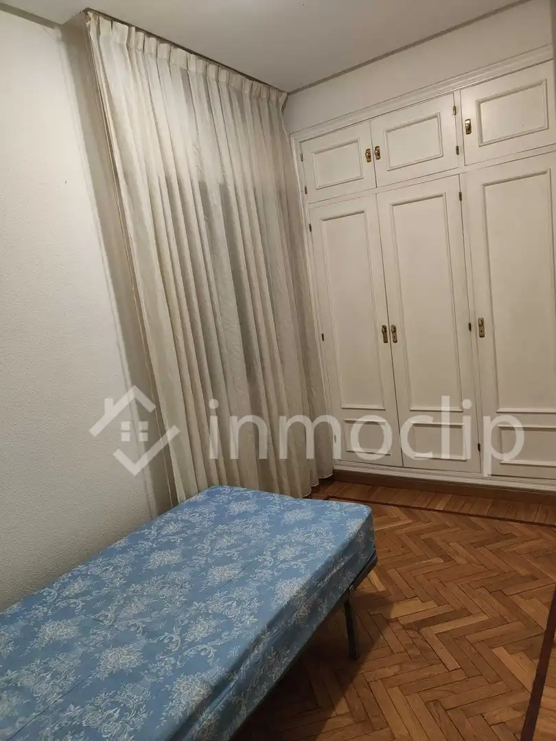Bedroom of Flat for rent in Salamanca  with Heating and Furnished