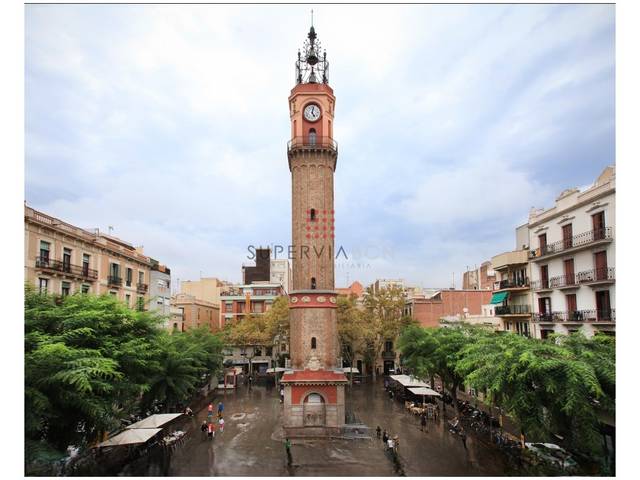 Casa-chalet en Venta en Vila de Gràcia