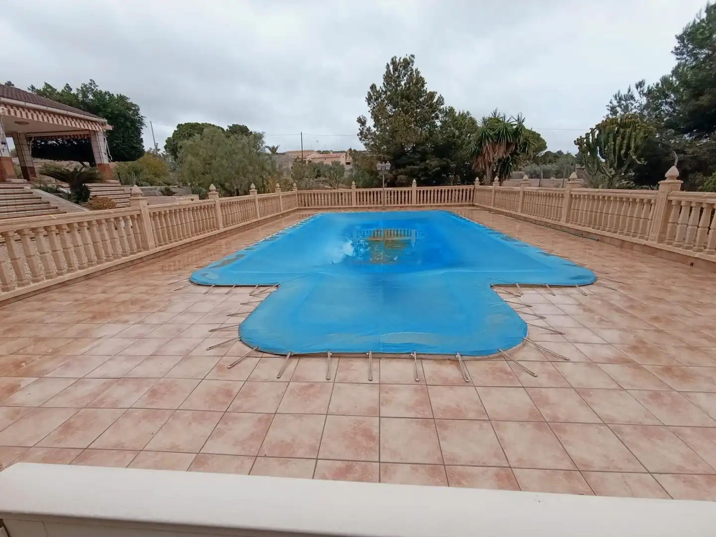 Piscina de Casa o xalet en venda en Elche / Elx amb Jardí privat, Terrassa i Traster