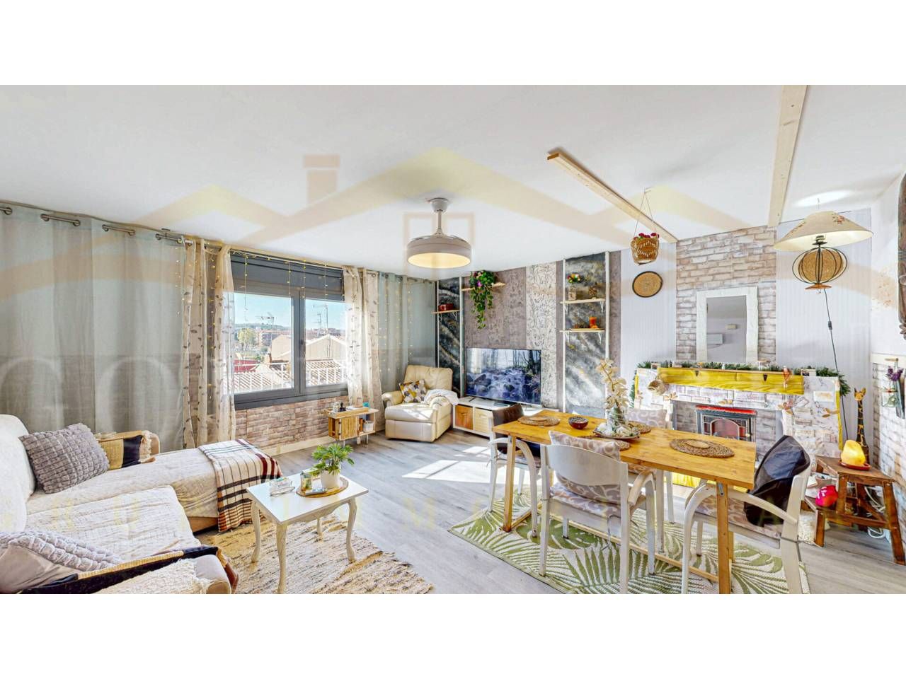 Living room of Flat for sale in Terrassa  with Parquet flooring and Terrace