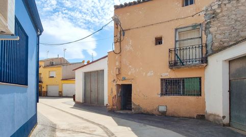 Suelo con construcción para rehabilitar o derribar en la Zaida