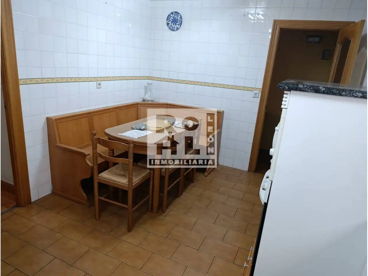 Cocina de Piso en venta en León Capital  con Calefacción y Terraza