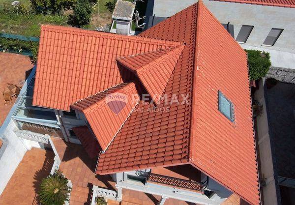 Casa-chalet en Venta en Camiño da Ameixeira en Alcabre