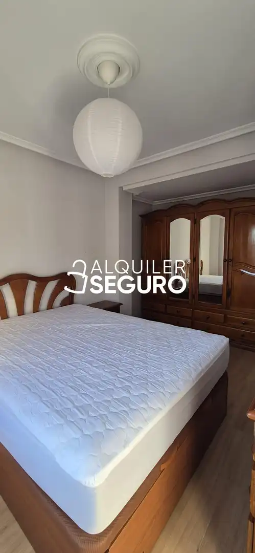 Bedroom of Flat for rent in Fozaneldi - Tenderina - Ventanielles