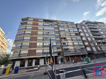 Piso con ascensor en venta en Las Eras de Renueva