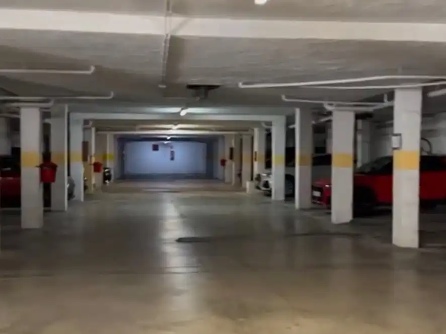 Parkplatz von Garage zur Miete in Puerto Real