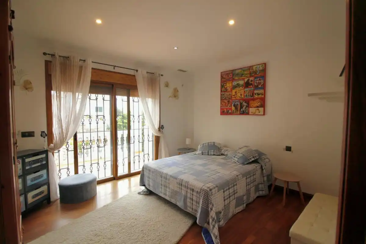 Chalet con piscina en venta en Avenida Manuel Mena Palma 50, imagen 50