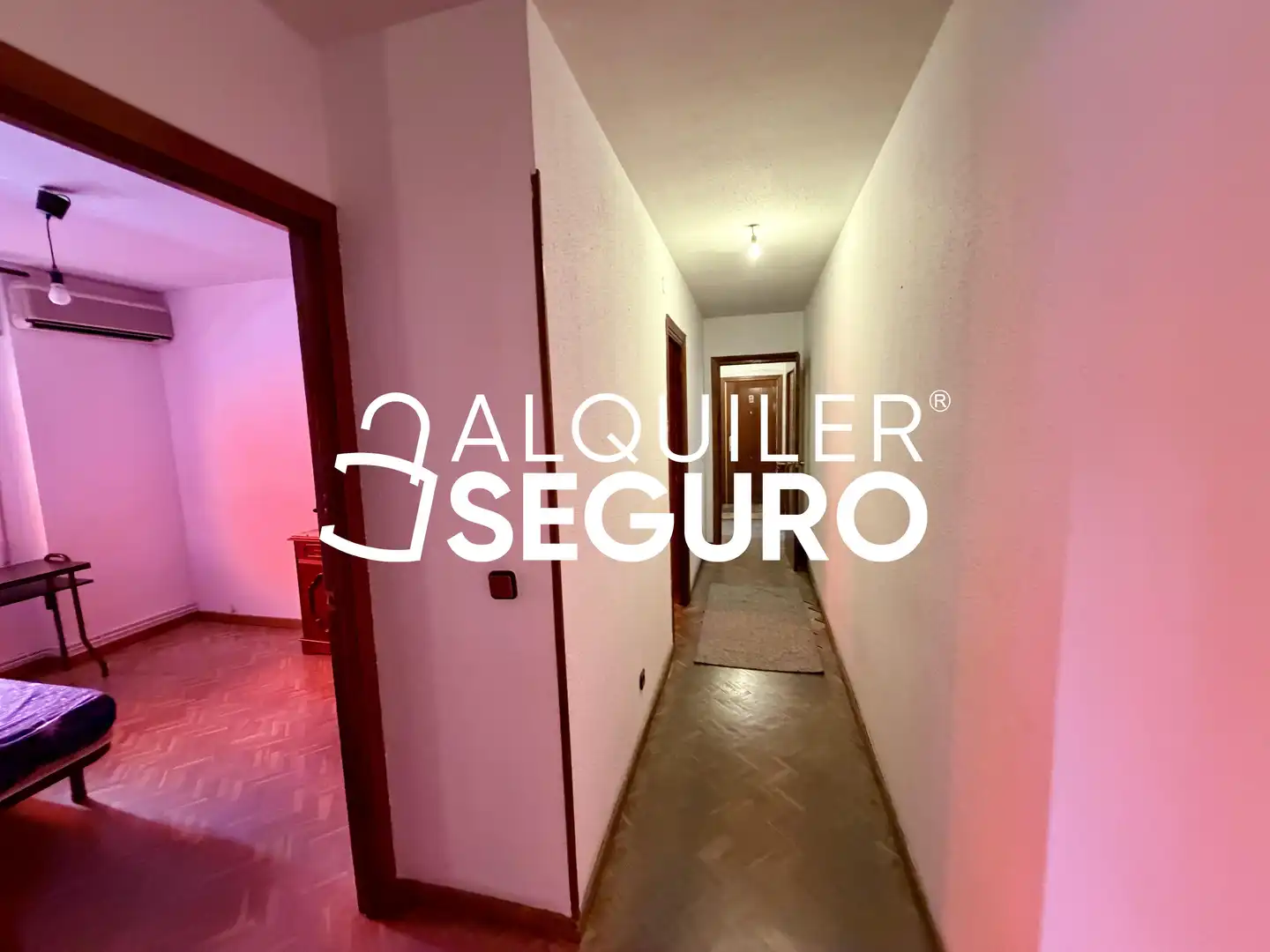 Flat for rent in Plaza de la Piña, Centro