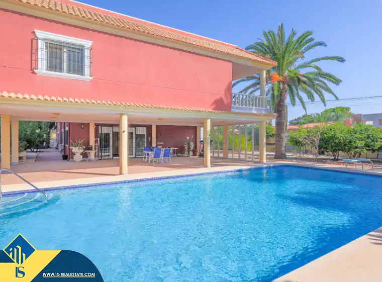 Villa mit Pool zum Verkauf in Zona Carrefour - Urbanizaciones, imagen 20
