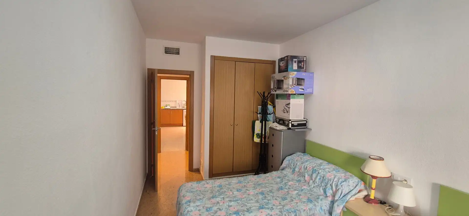 Schlafzimmer von Erdgeschoss zum Verkauf in Piles mit Klimaanlage, Heizung und Abstellraum