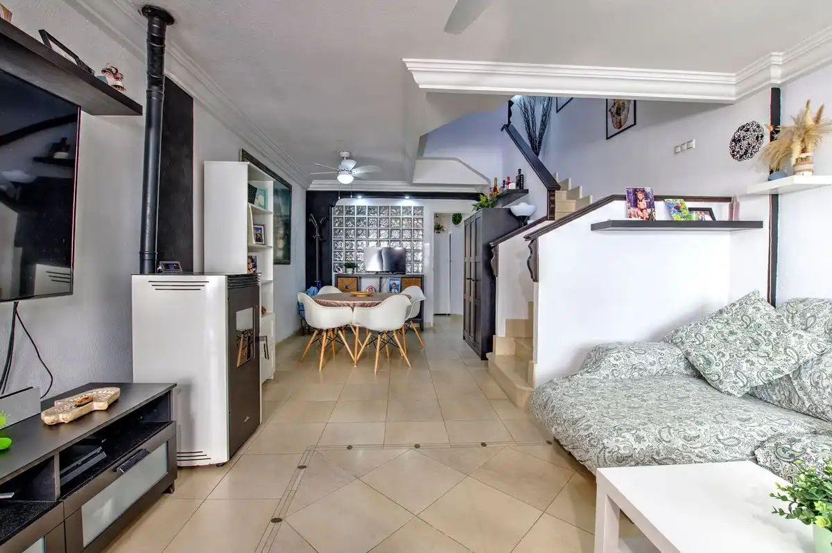 Casa a schiera con terrazza in vendita a Calle de la Gramaera, imagen 6