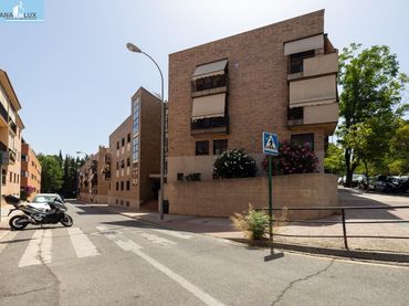Pis amb ascensor en venda a Calle Laguna de la Mosca