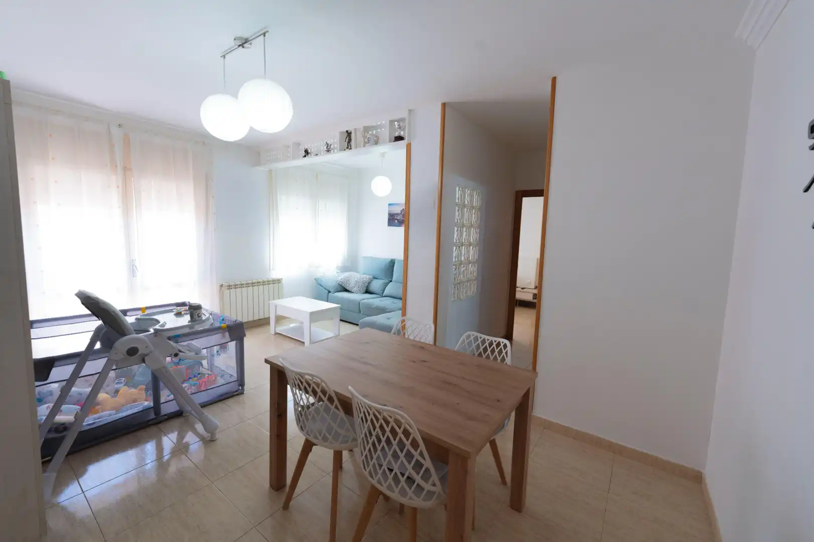 Sala de estar de Piso en venta en Vilanova del Camí con Aire acondicionado, Calefacción y Trastero