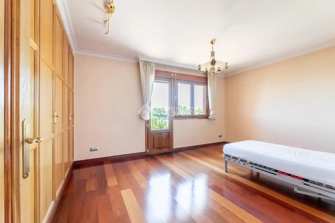Habitación de Casa o chalet en venta en Hoyo de Manzanares con Calefacción