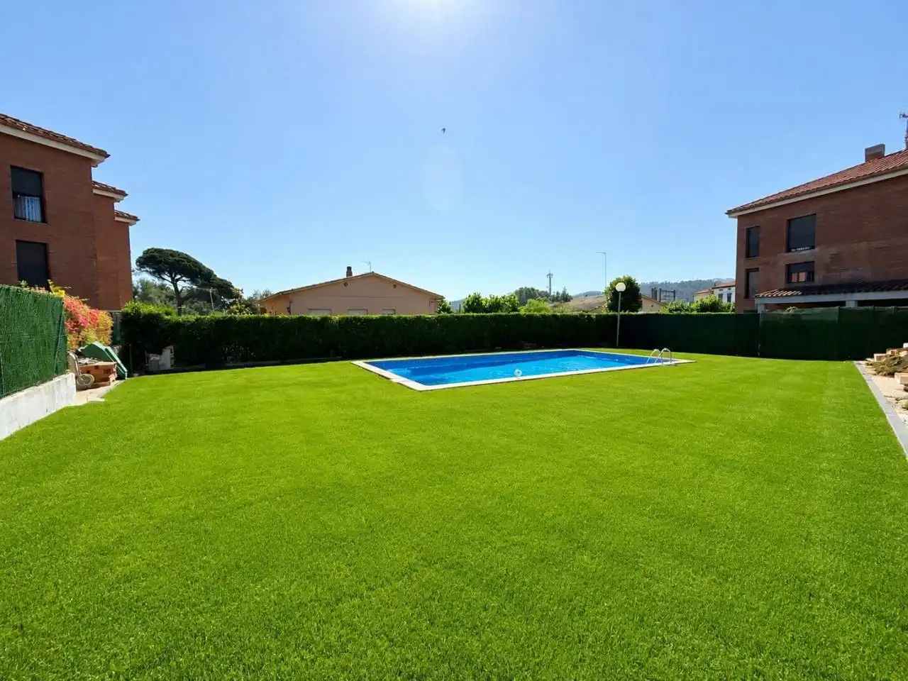 Piscina de Pis en venda en Riells i Viabrea amb Calefacció, Terrassa i Traster