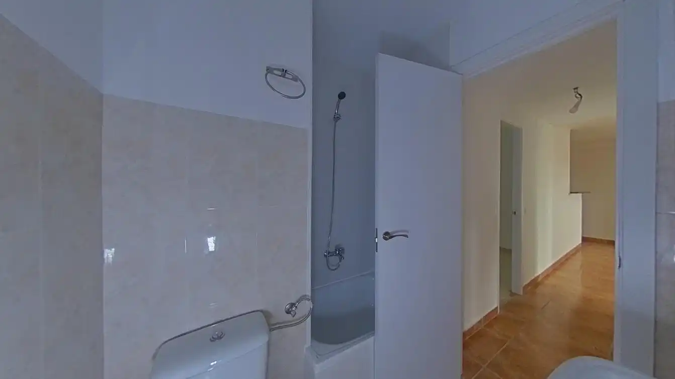 Badezimmer von Wohnung zum Verkauf in Torrevieja