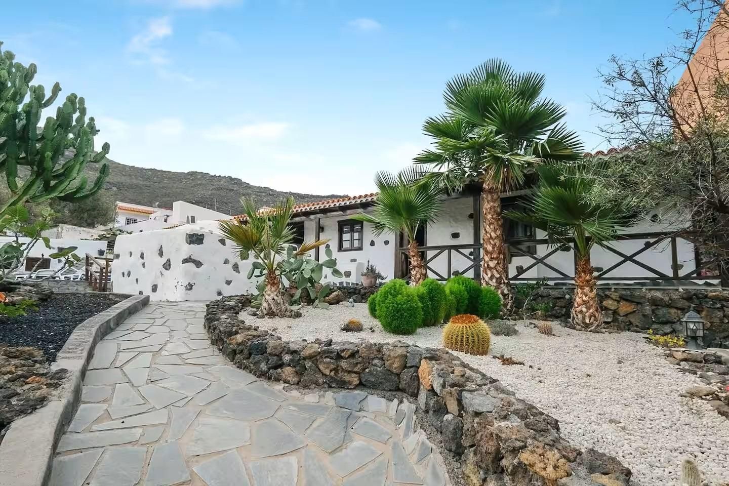 Vista exterior de Casa o xalet de lloguer en Santiago del Teide