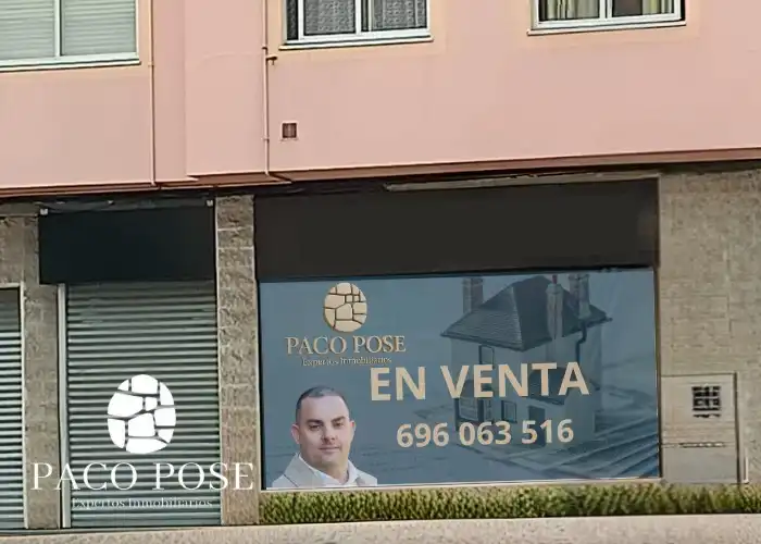 Locale commerciale in vendita a Avenida Alcalde Manuel Platas Varela 70