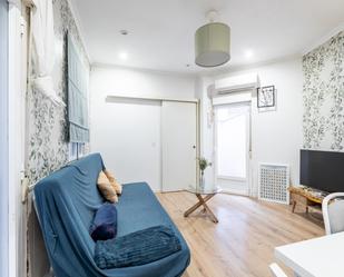Living room of Apartment for sale in  Madrid Capital  with Air Conditioner and Heating