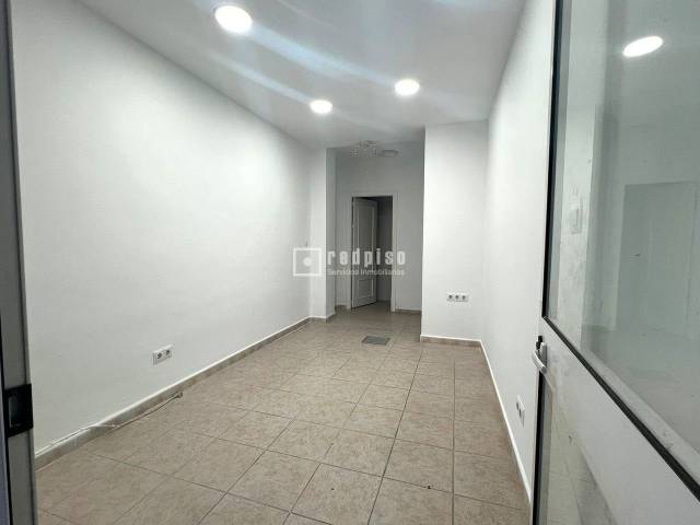 Local comercial en Alquiler en Europa en Ayuntamiento