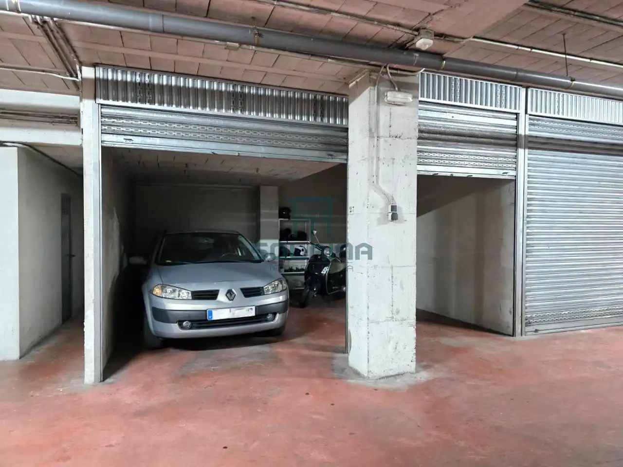 Parkplatz zum Verkauf in Couto
