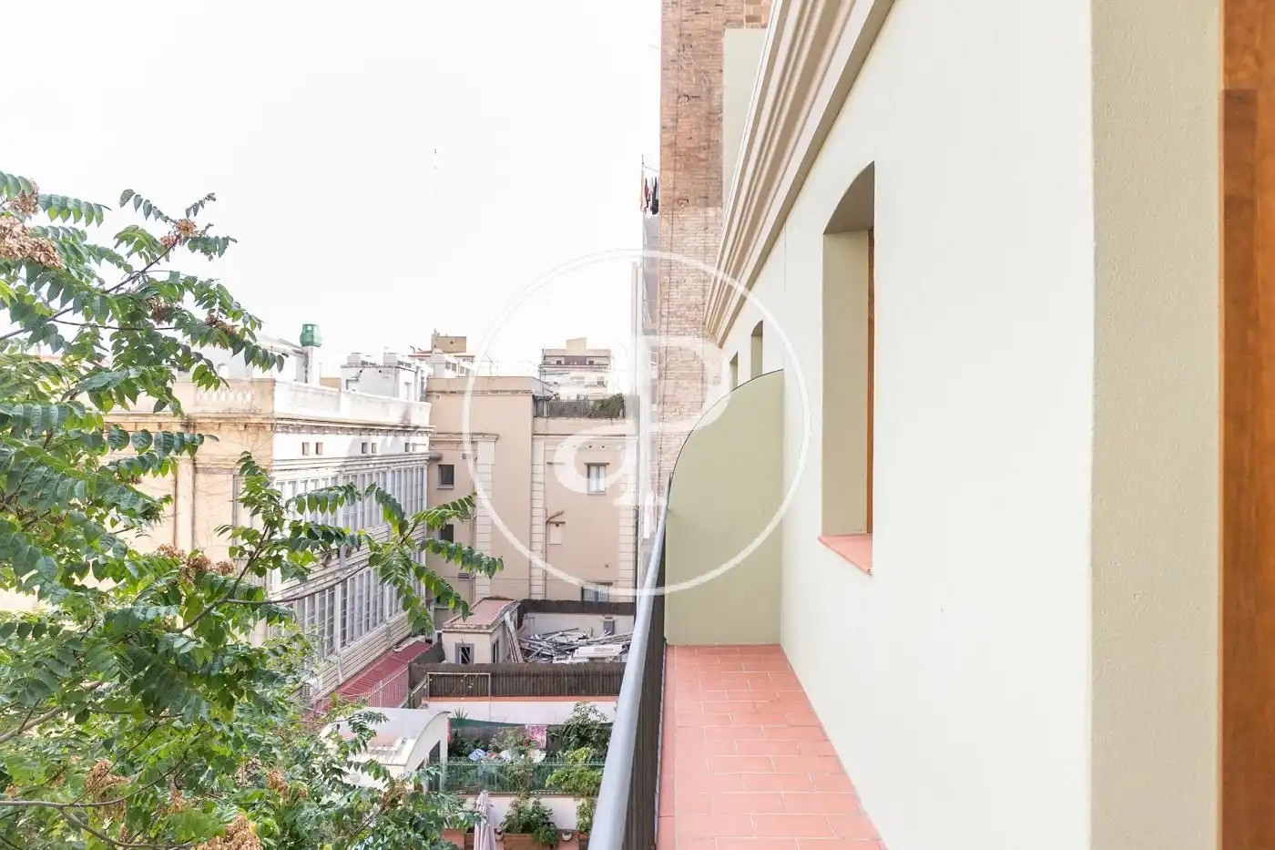 Piso con terraza en venta en Pau Claris, imagen 4