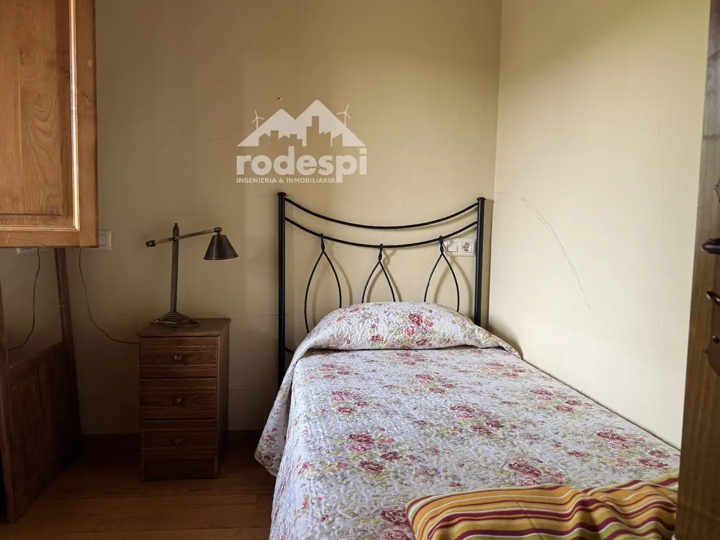 Habitación de Casa o chalet en venta en As Neves   con Calefacción, Trastero y Piscina