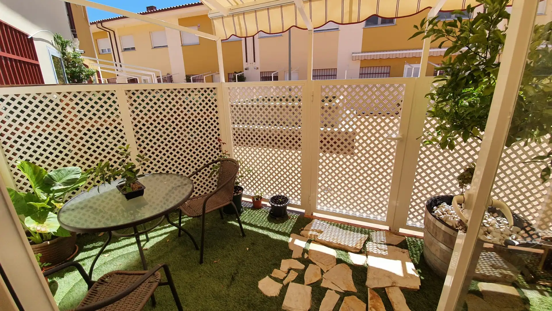 Houses for sale in Camino Viejo del Puerto, 1, Zona Norte - Hospital - Urbanizaciones