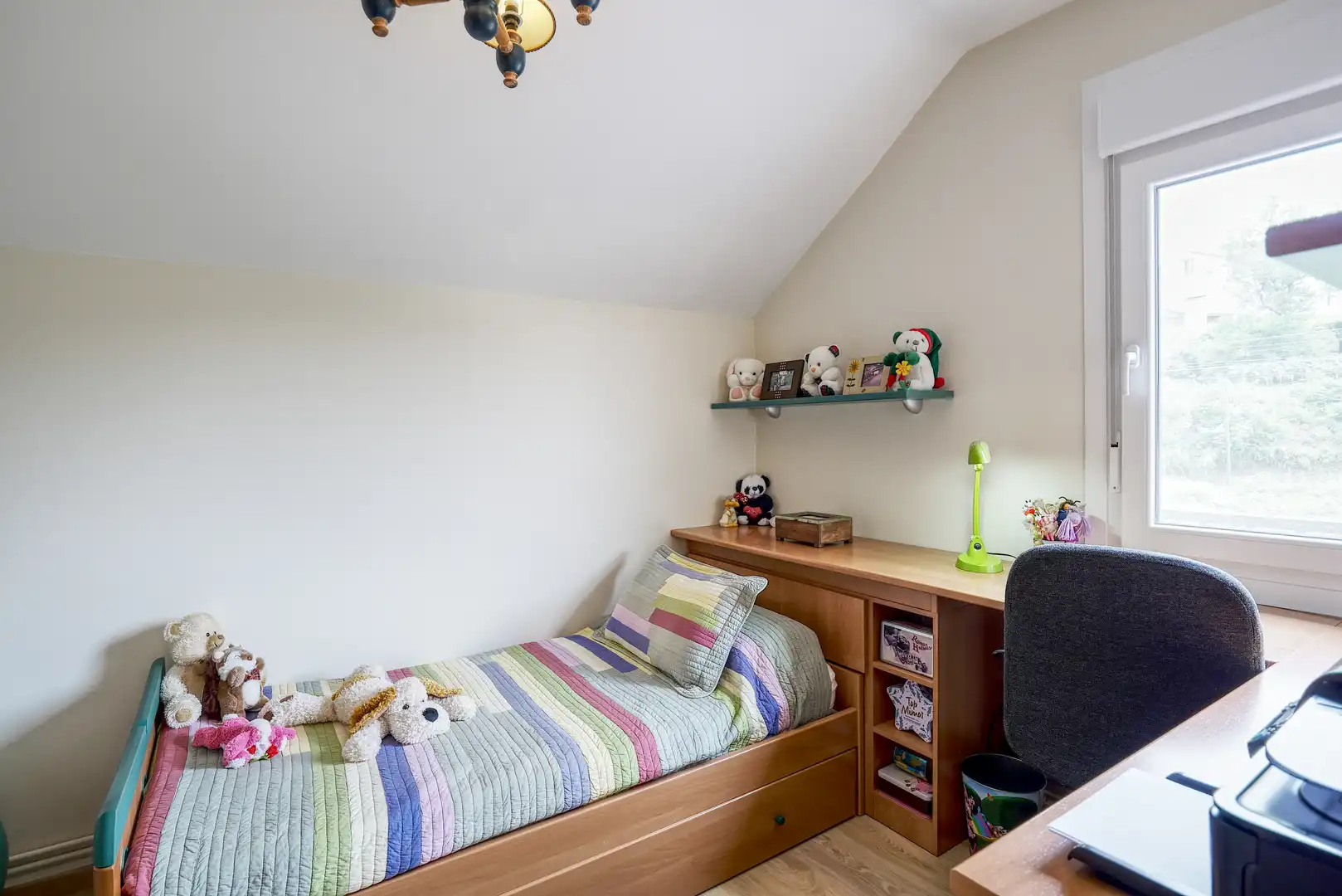 Habitación de Casa o chalet en venta en Lousame con Aire acondicionado, Calefacción y Jardín privado