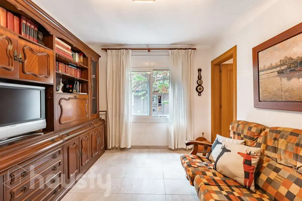 Außenansicht von Wohnung zum Verkauf in Barcelona mit Möbliert