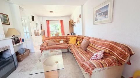 Foto 3 von Einfamilien-Reihenhaus zum Verkauf in Calle las Marismas, Salteras, Sevilla