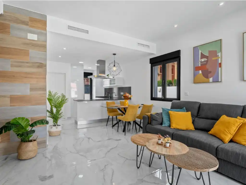 Casa con piscina en venta en Calle las Abubillas, imagen 3