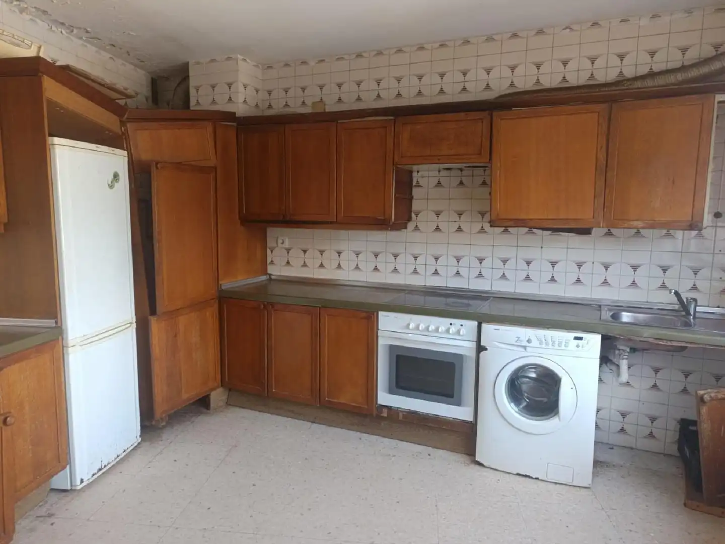Küche von Maisonette zum Verkauf in Sarria mit Abstellraum