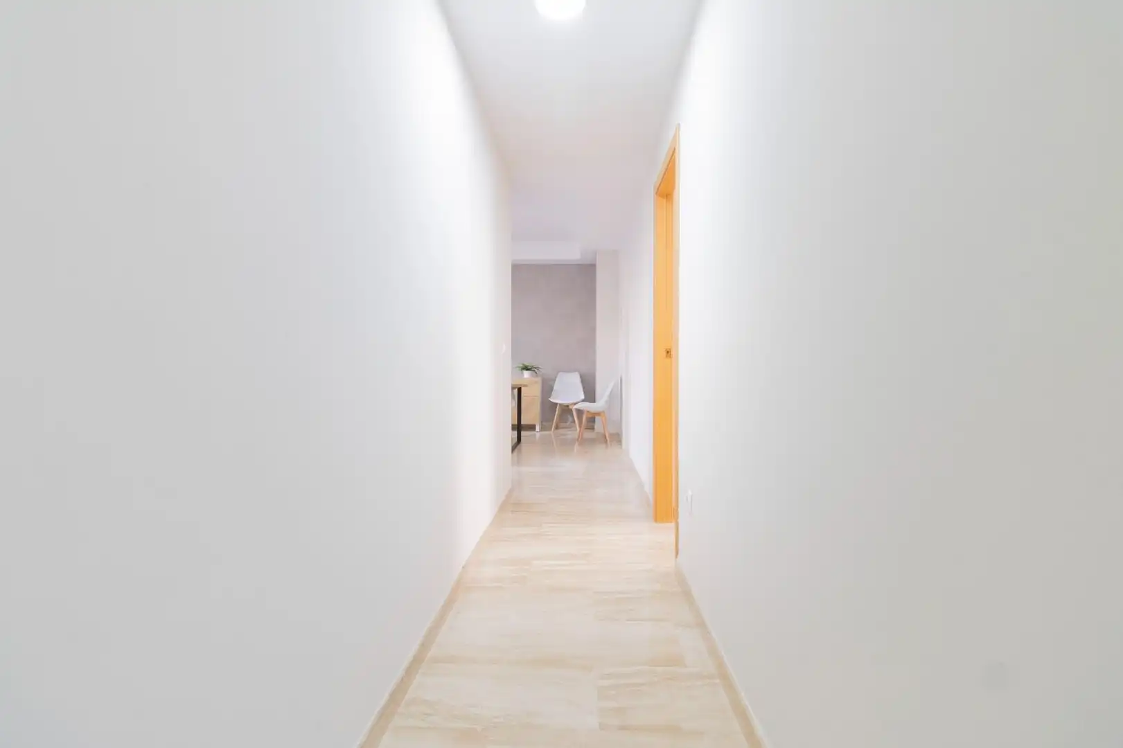 Maisonette zum Verkauf in Massamagrell mit Klimaanlage, Terrasse und Abstellraum