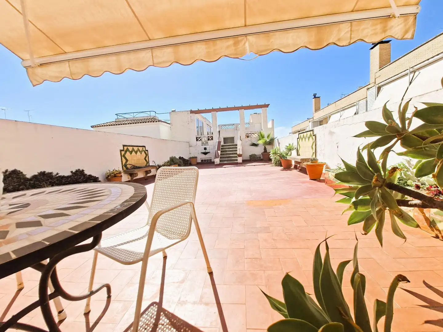 Terrassa de Casa o xalet en venda en Mataró amb Calefacció, Jardí privat i Terrassa