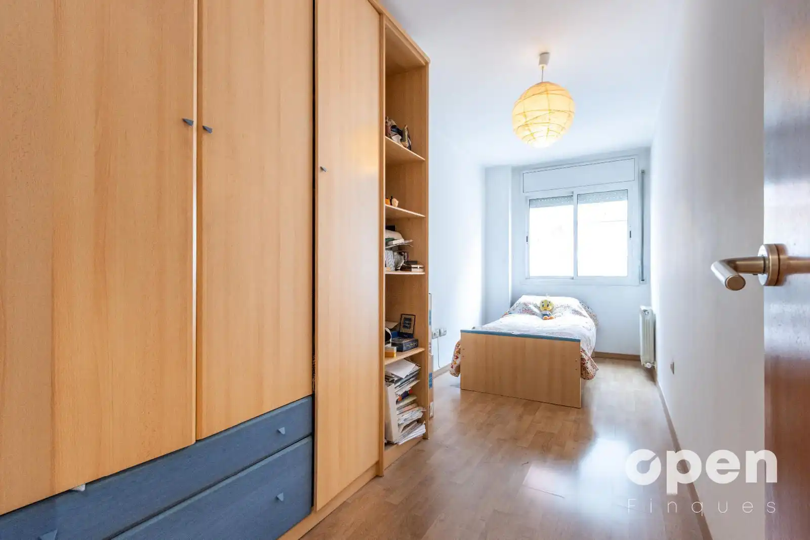 Bedroom of Flat for sale in Terrassa  with Air Conditioner, Heating and Terrace