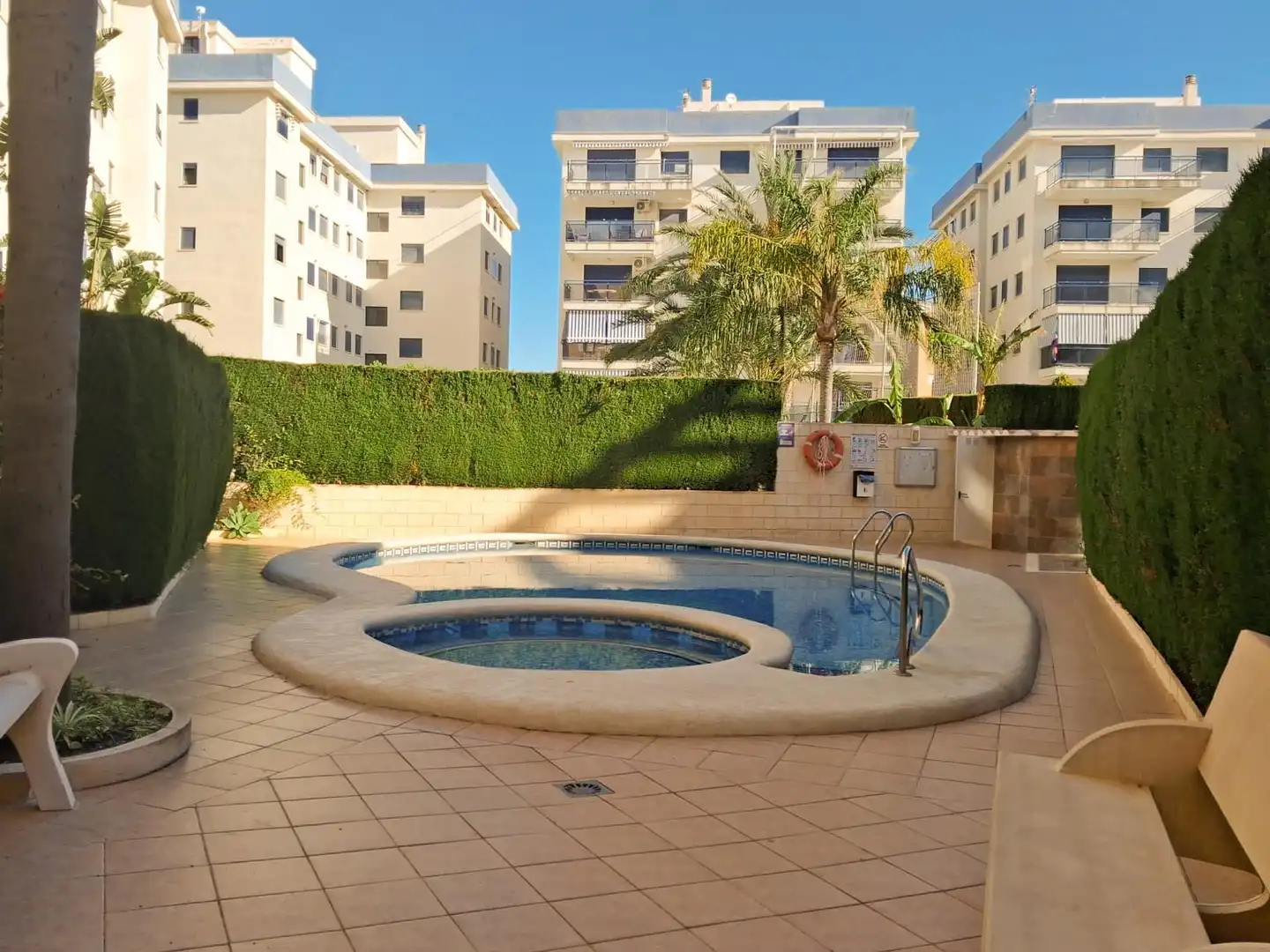 Piscina de Àtic en venda en Guardamar de la Safor amb Aire condicionat, Jardí privat i Terrassa