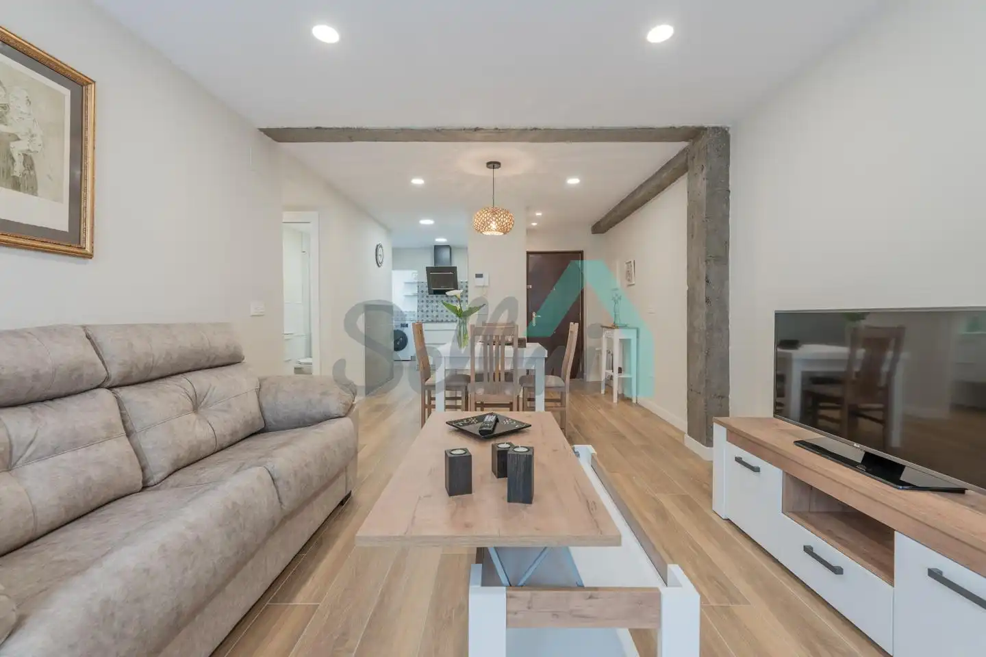 Living room of Flat for sale in Oviedo   with Heating and Furnished