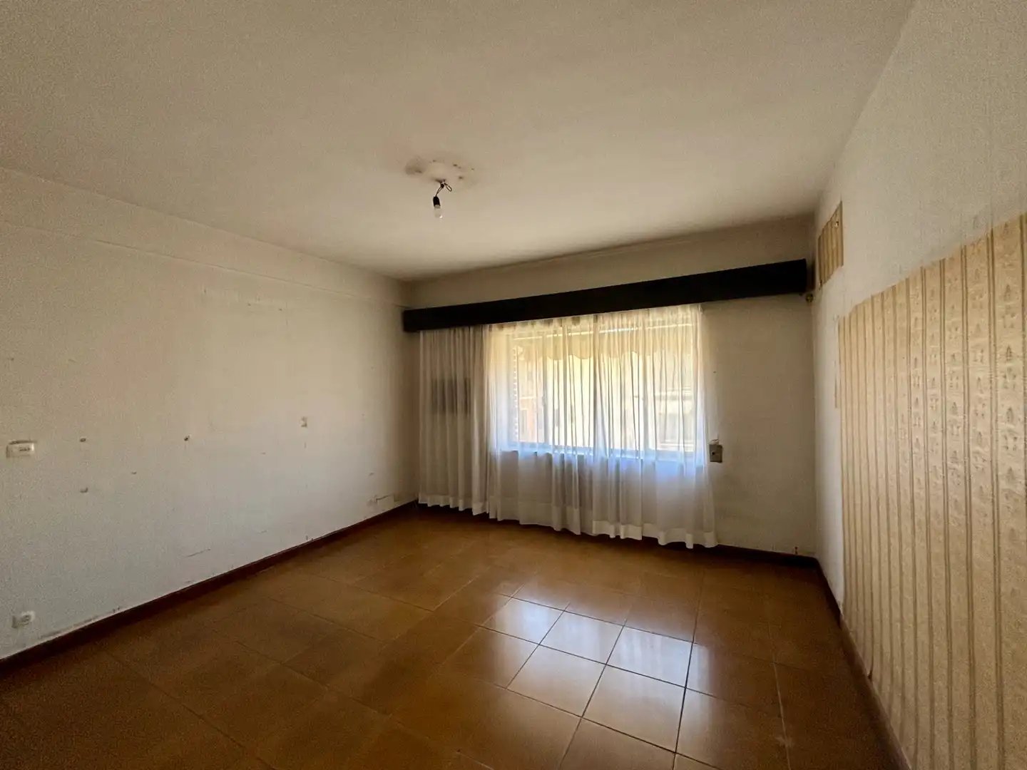Habitación de Piso en venta en Málaga con Terraza y Balcón