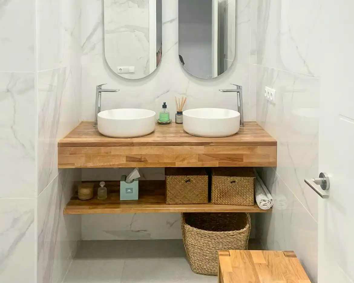 Badezimmer von Gebäude zum Verkauf in L'Escala mit Alarm