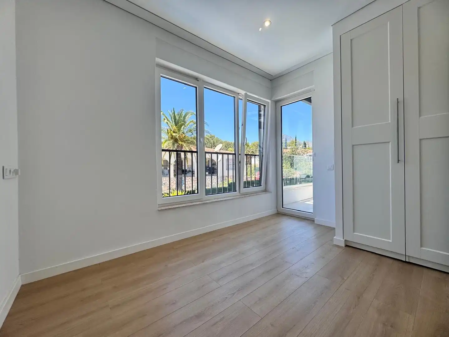 Habitación de Casa o chalet en venta en L'Alfàs del Pi con Aire acondicionado, Calefacción y Terraza